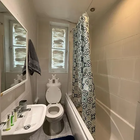 A7-Top Flr 1 Bed Flat Near Elephant And Castle London Exterior photo
